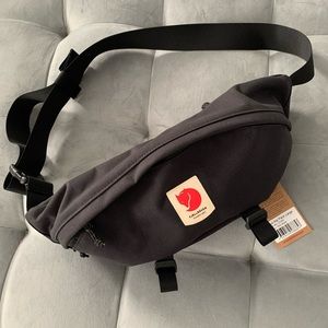NWT Fjallraven Kanken Ulvo Large Hip Pack Black UNISEX